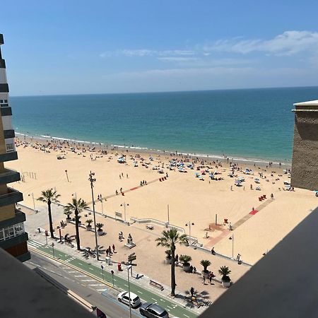 Atico Primera Linea De Playa. 加的斯 外观 照片